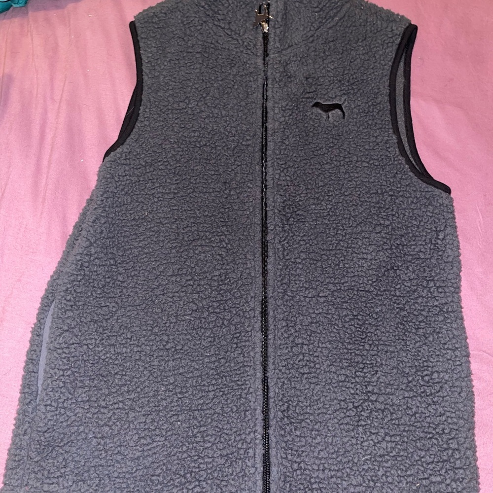 Vs pink Sherpa vest